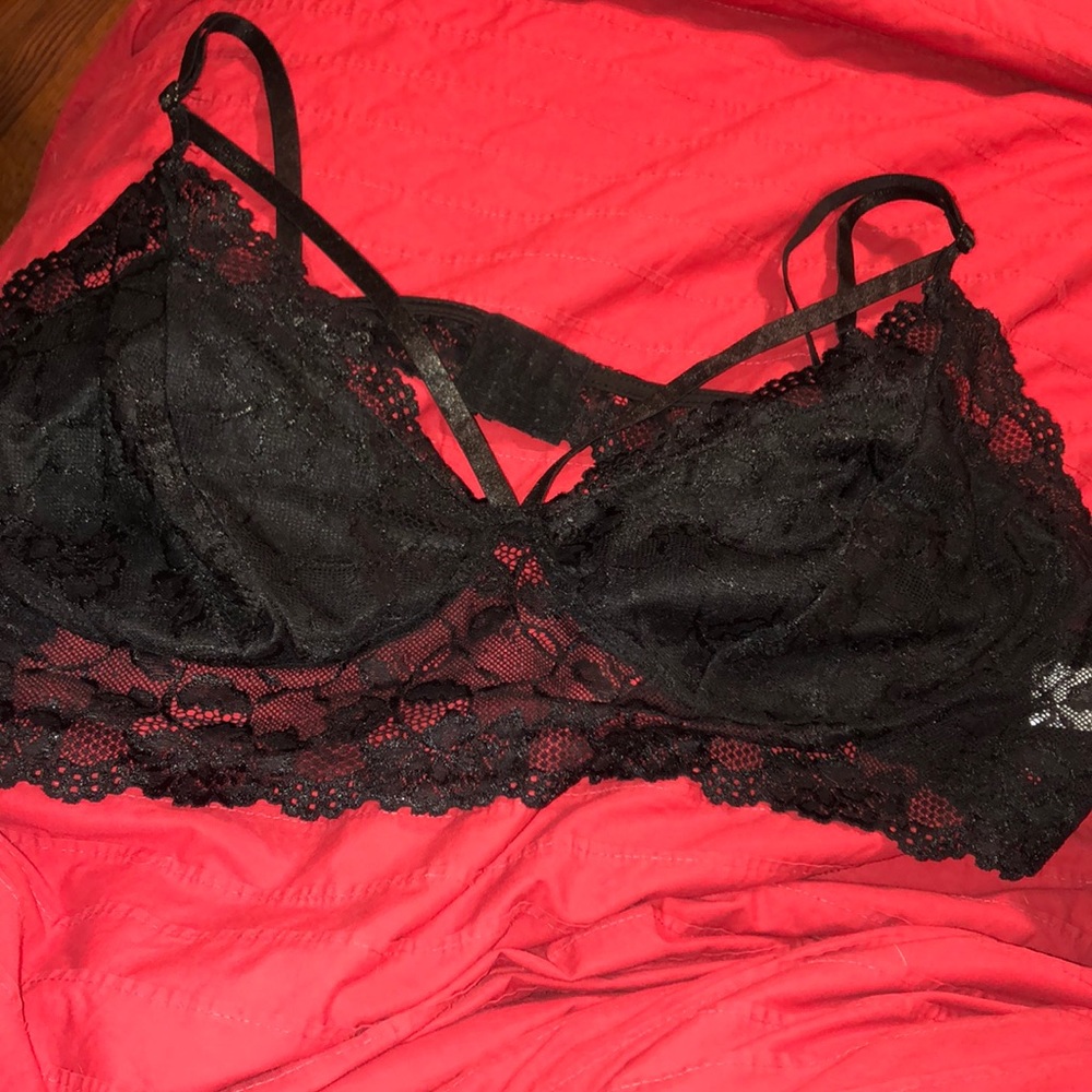 SHEIN Black Bralette